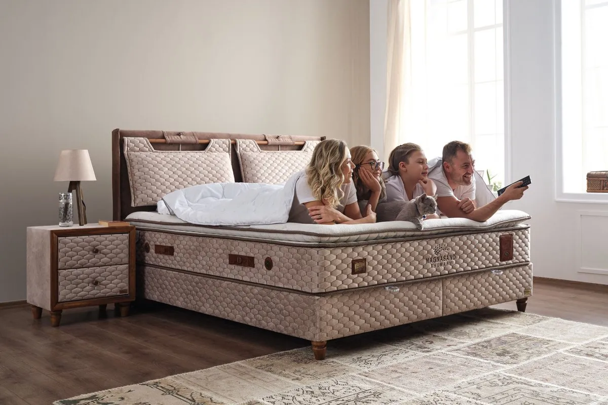 Magnasand - Bed Boxspring Set